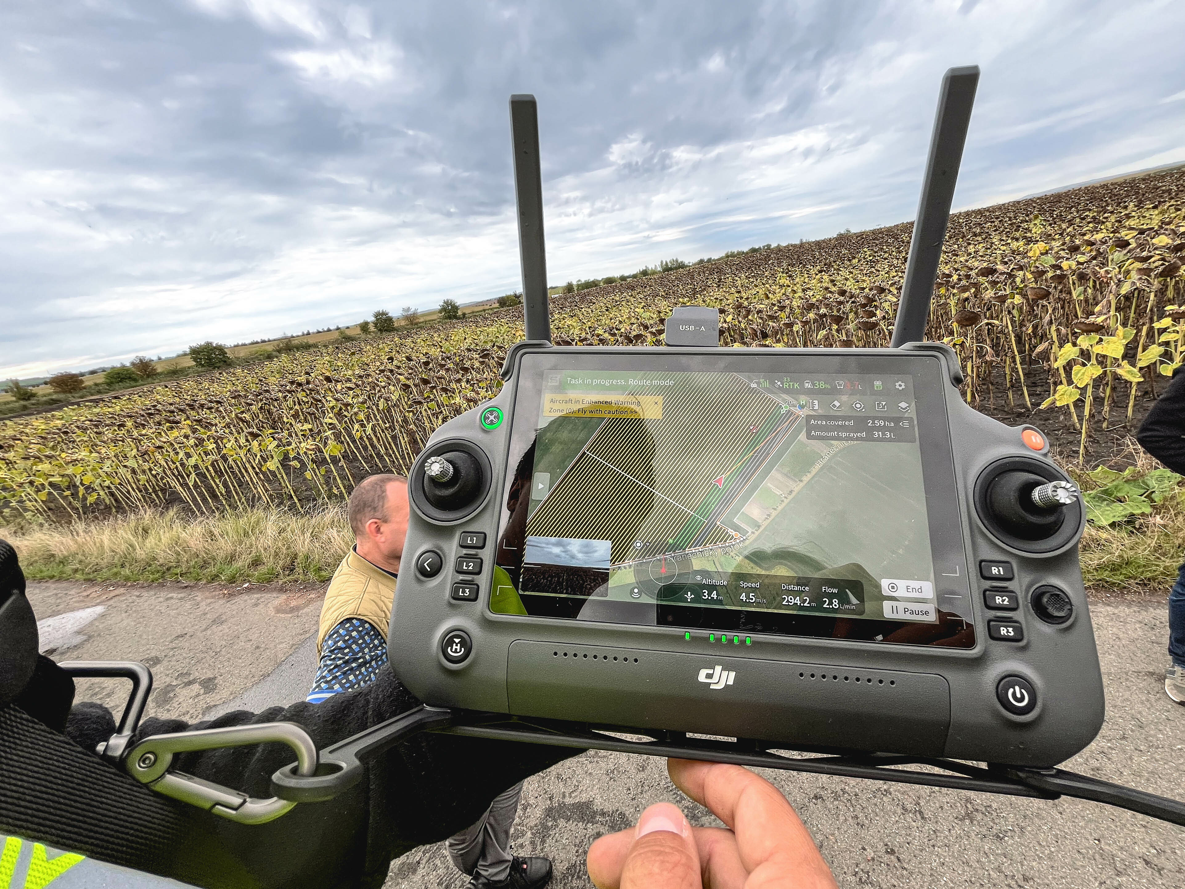 https://www.agroteam.cz/media/aktuality/obrazky/img-0401.jpg